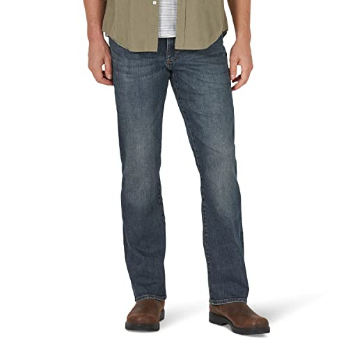 Lee Men's Extreme Motion Bootcut Jeans