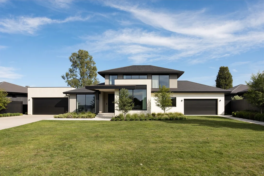 A brand-new modern Australian home completed on the site of a knockdown rebuild, replacing the older house that stood there.