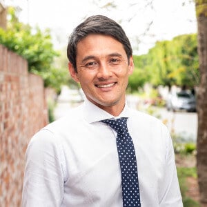 Laszlo Szollosi of Orange Mortgage and Finance